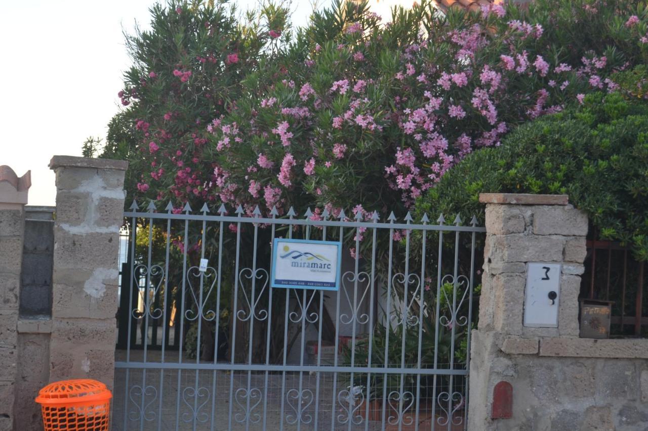 Miramare Struttura Sulla Spiaggia Platamona Exterior foto